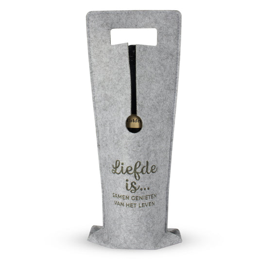 Liefde is... Samen genieten van het leven